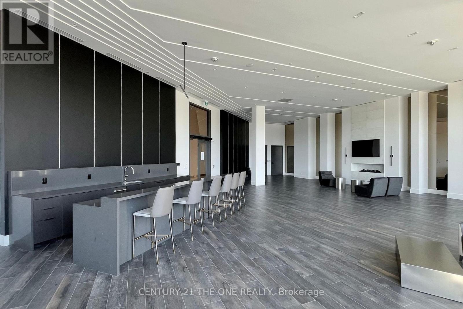 605 - 18 Water Walk Drive, Markham (Unionville), Ontario  L3R 6L5 - Photo 30 - N12659424