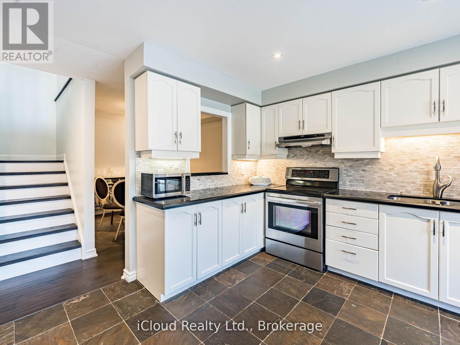 16 - 1100 Queens Avenue, Oakville, Ontario  L6H 2B5 - Photo 14 - W12657256