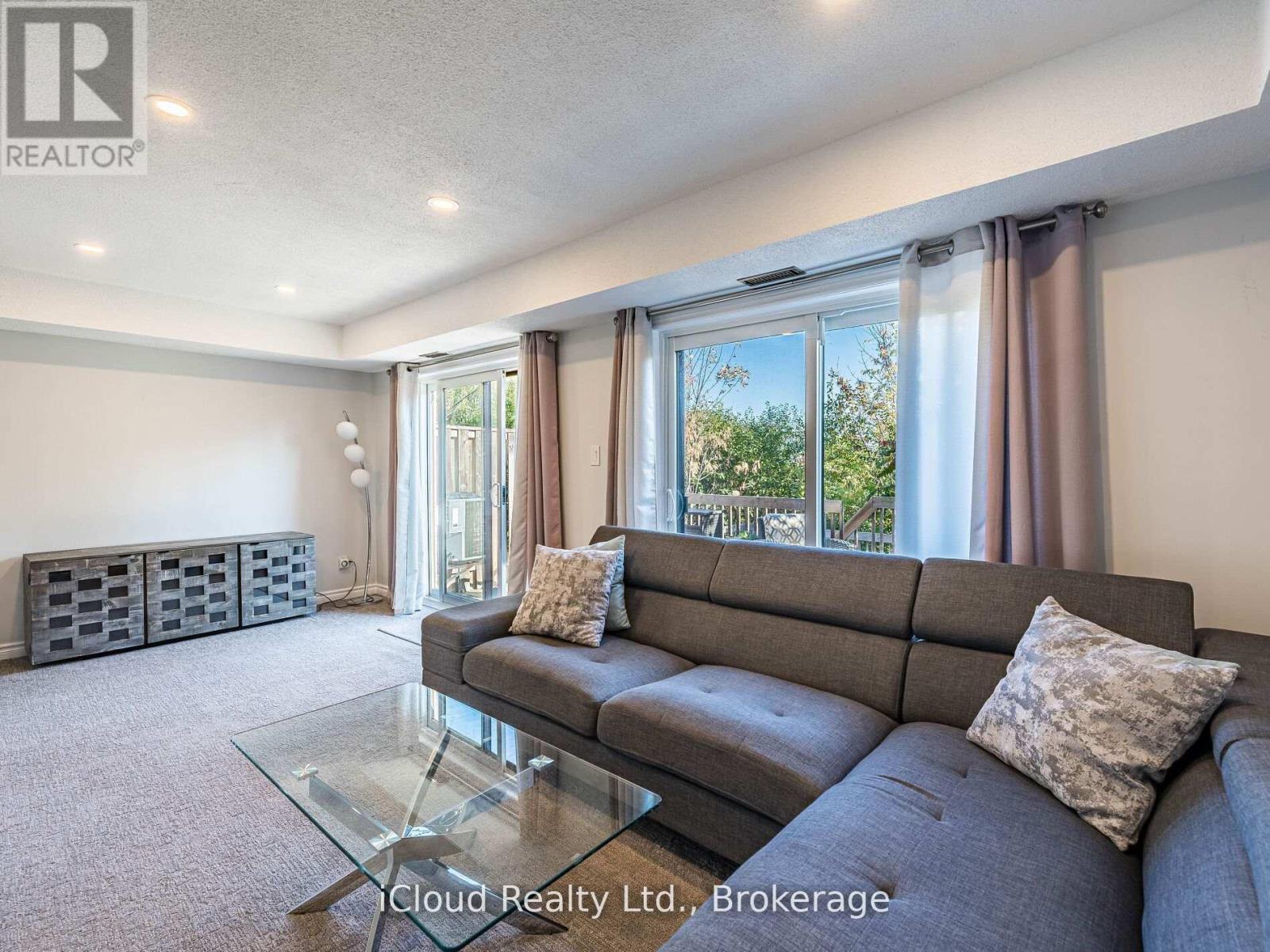 16 - 1100 Queens Avenue, Oakville, Ontario  L6H 2B5 - Photo 34 - W12657256