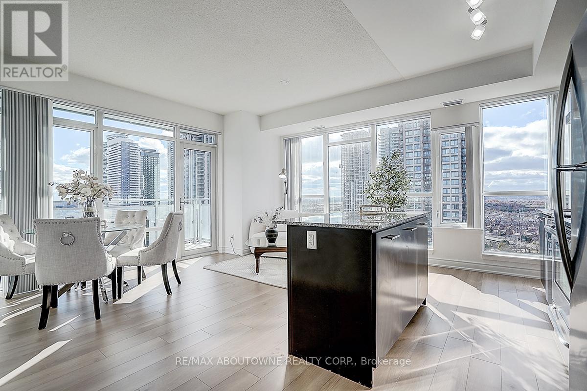 2005 - 360 Square One Drive, Mississauga, Ontario L5B 0G7 - Photo 10 - W12659450