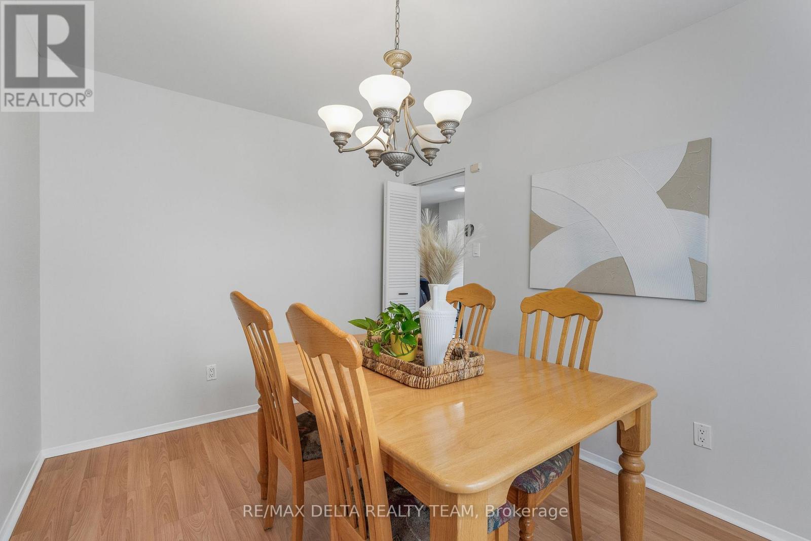 1657 Bottriell Way, Ottawa, Ontario  K4A 1W1 - Photo 8 - X12469569