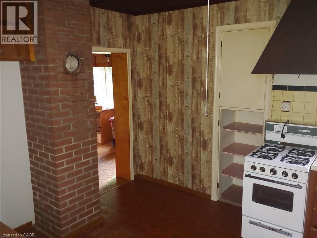 429-439 Lynx Lake Road, Huntsville, Ontario  P1H 2J3 - Photo 8 - 40736448