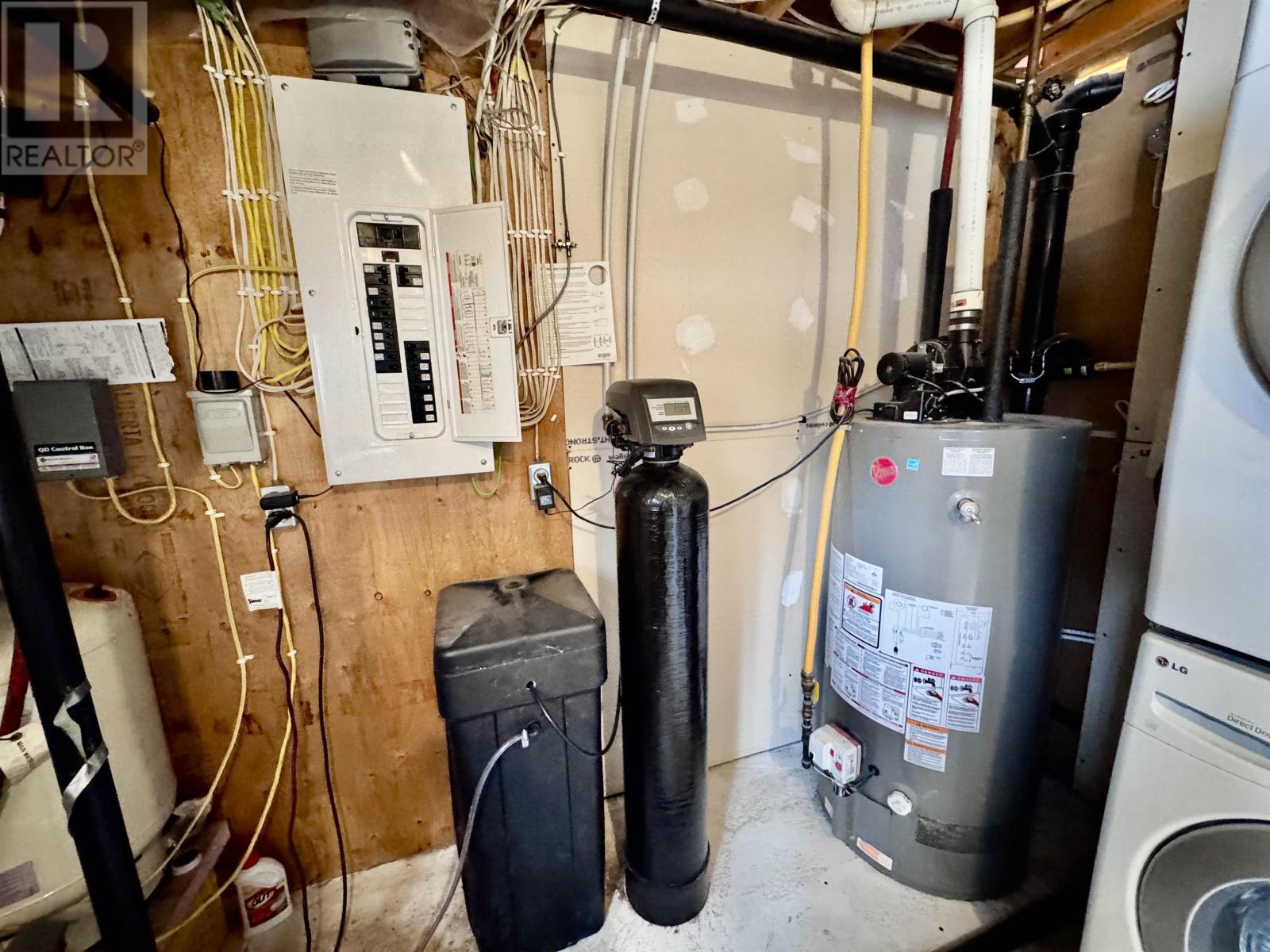 1026 Fire #211 Hwy 11, Atikokan, Ontario  P0T 1C0 - Photo 31 - TB253648