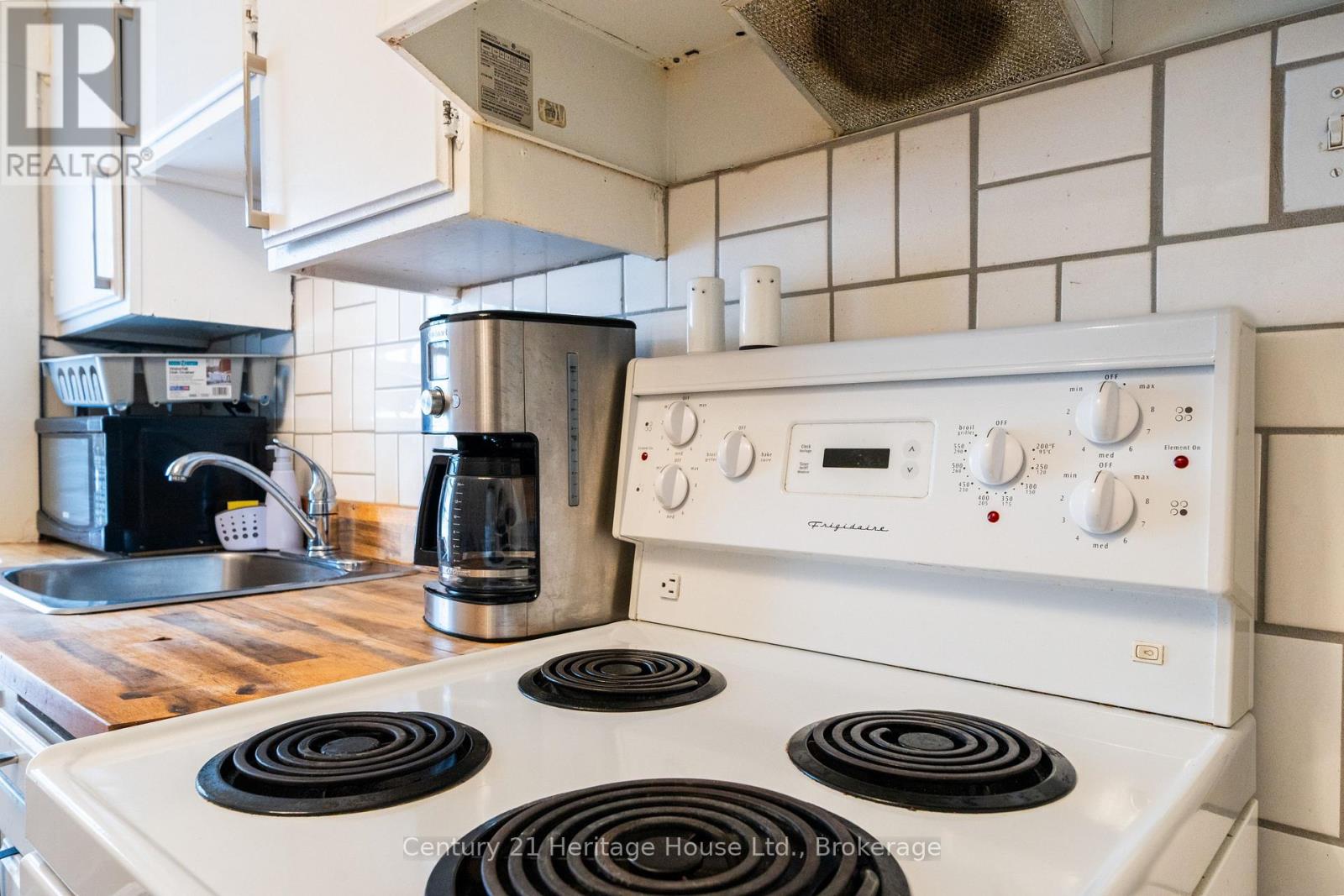 C - 180 Weber Street E, Kitchener, Ontario  N2H 1E4 - Photo 13 - X12604678