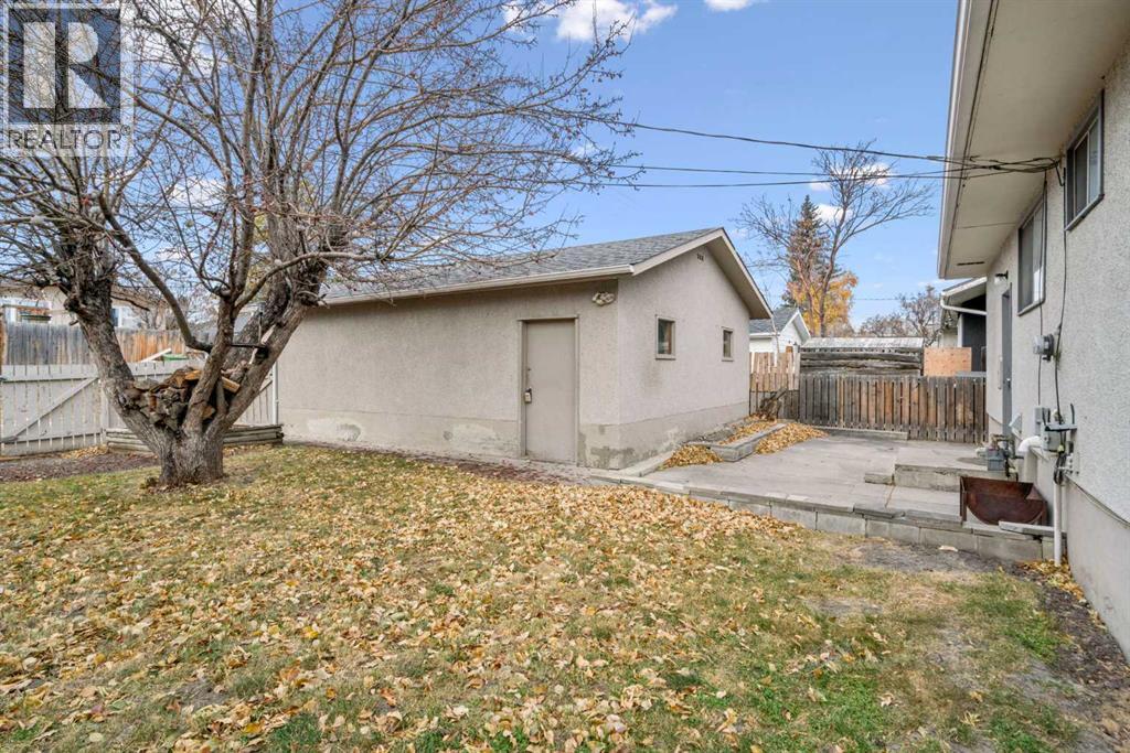 10631 Elbow Drive Sw, Calgary, Alberta  T2W 1G3 - Photo 28 - A2270130