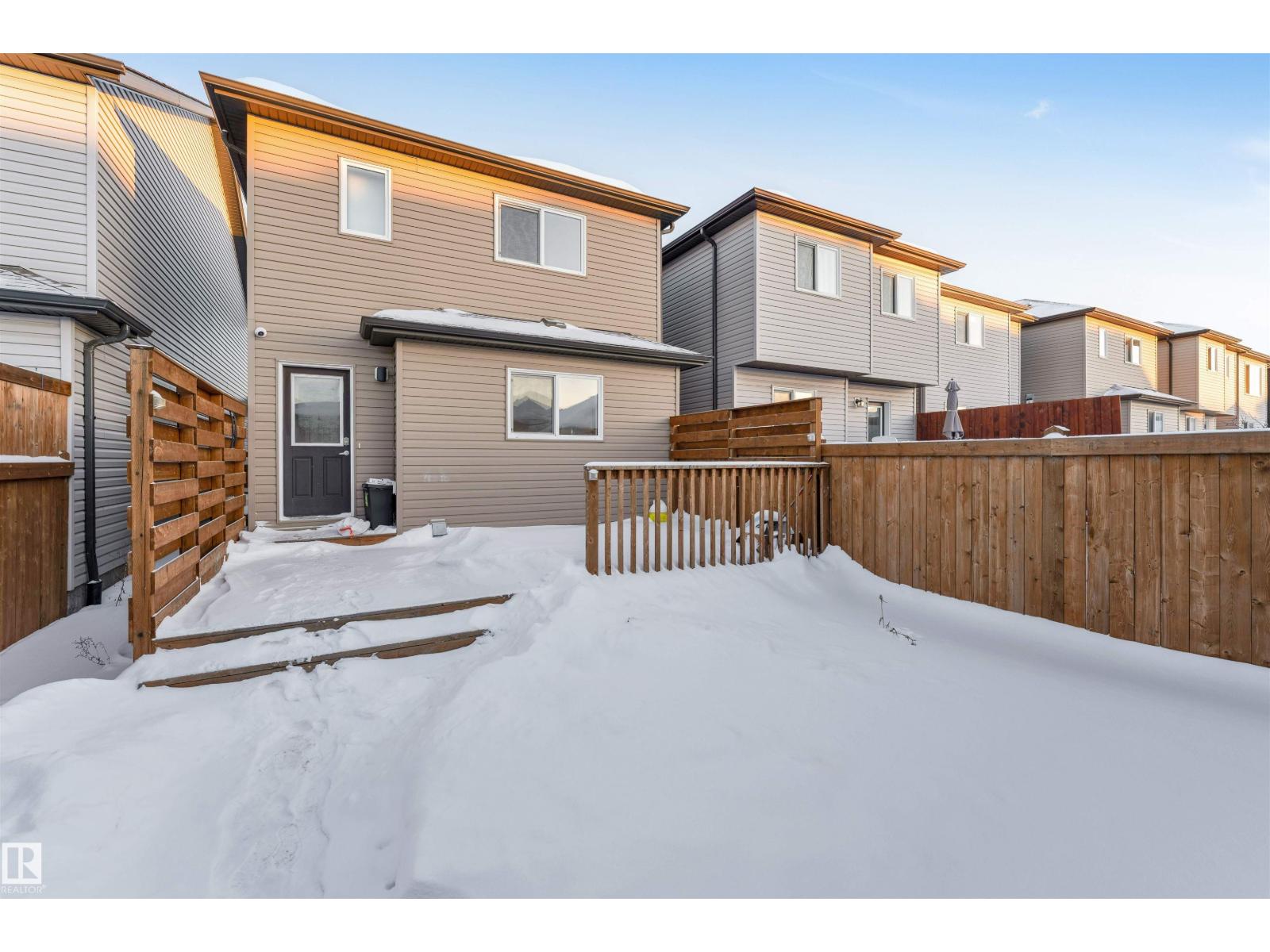 1536 21 St Nw, Edmonton, Alberta  T6T 2B7 - Photo 5 - E4469002