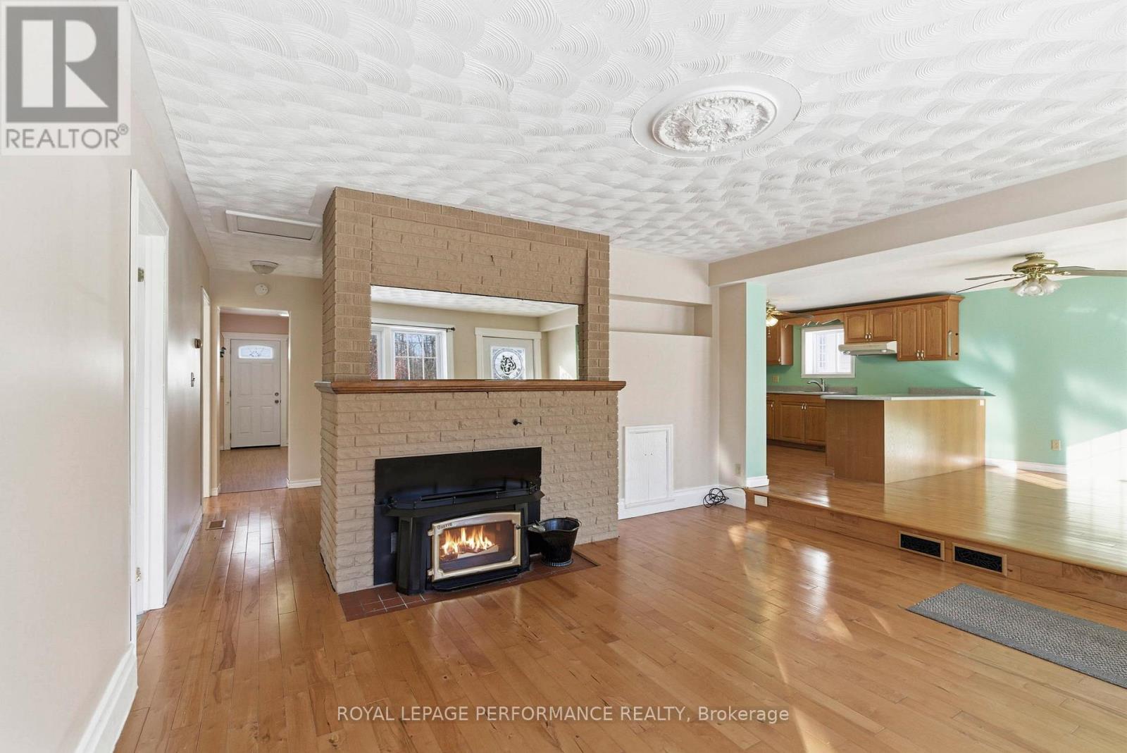 724 St Antoine Street, Cornwall, Ontario  K6H 7G9 - Photo 10 - X12659478