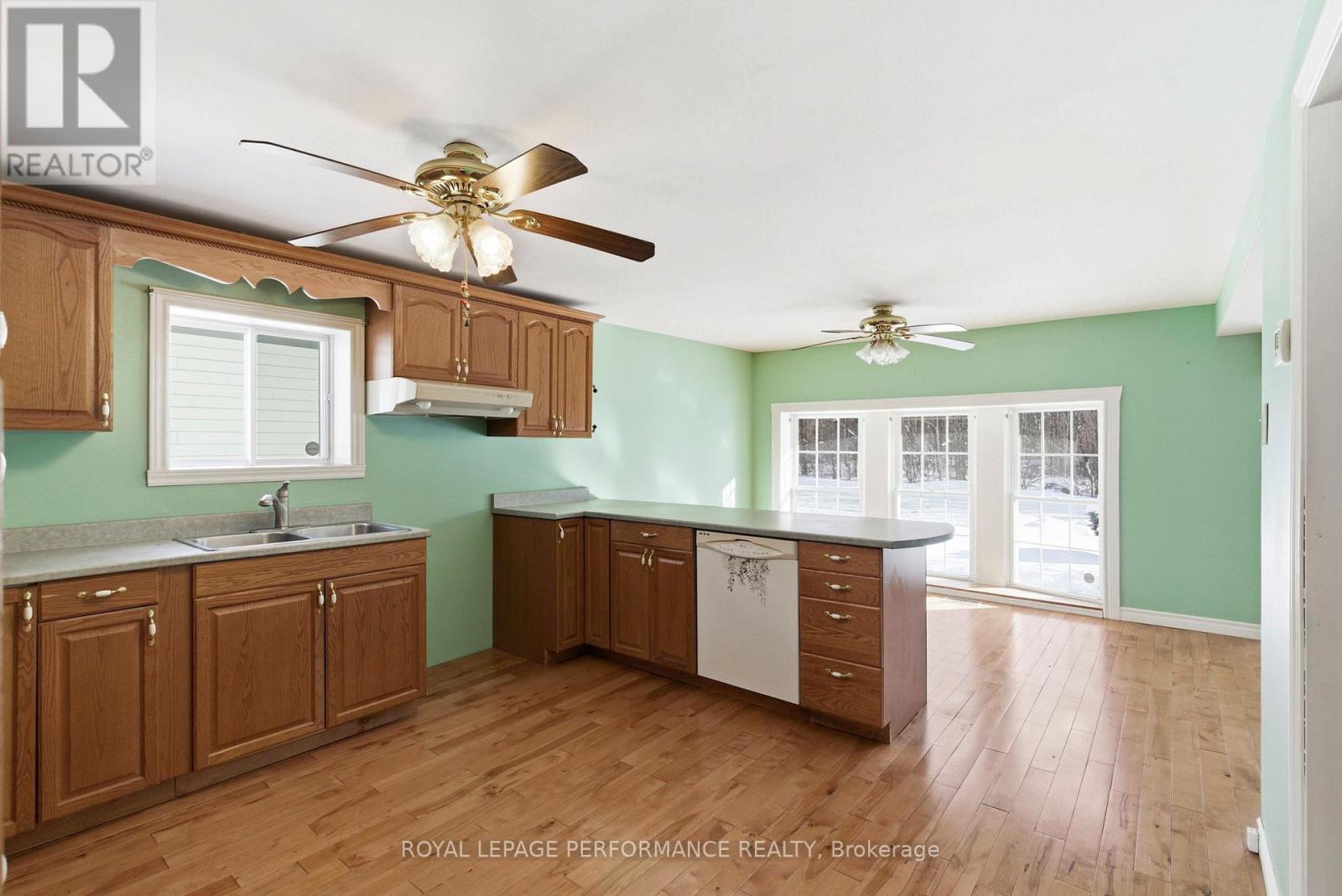 724 St Antoine Street, Cornwall, Ontario  K6H 7G9 - Photo 18 - X12659478