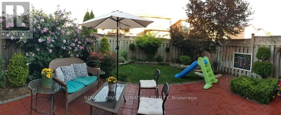 971 Ledbury Crescent, Mississauga, Ontario  L5V 2R3 - Photo 22 - W12656286