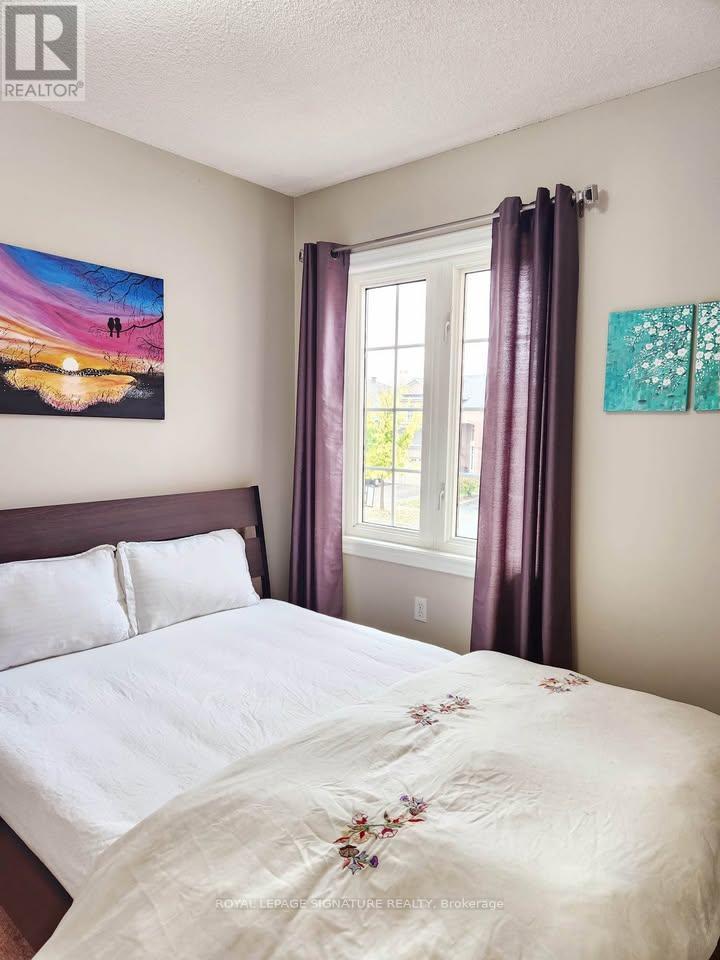 971 Ledbury Crescent, Mississauga, Ontario  L5V 2R3 - Photo 19 - W12656286