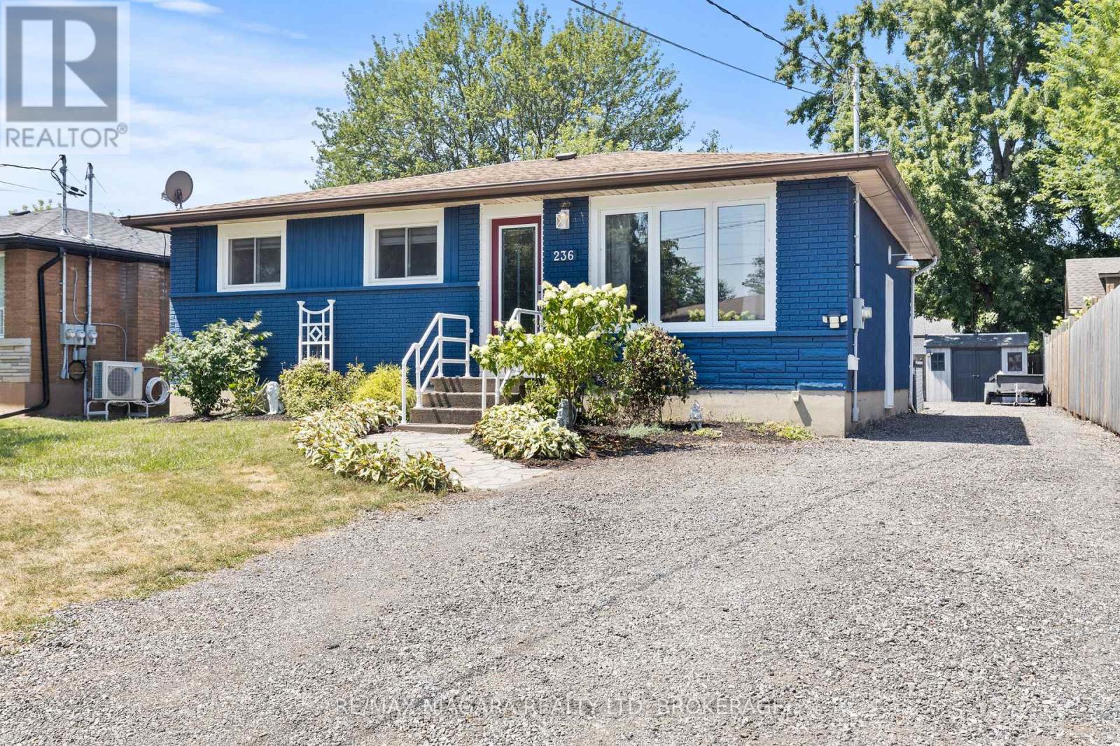 236 Cutress Avenue, Welland (Broadway), Ontario  L3C 2S8 - Photo 3 - X12659540