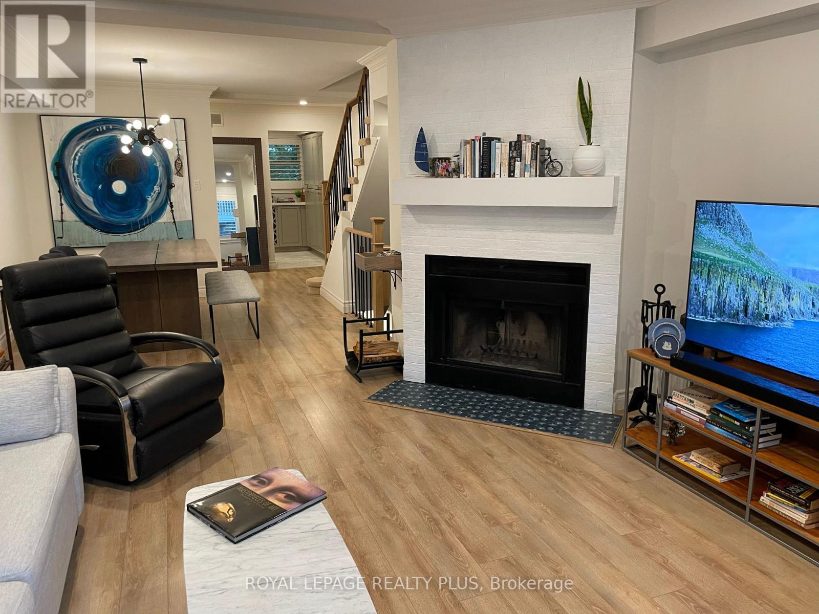 38c Shank Street, Toronto, Ontario M6J 3T9 - Photo 3 - C12639880