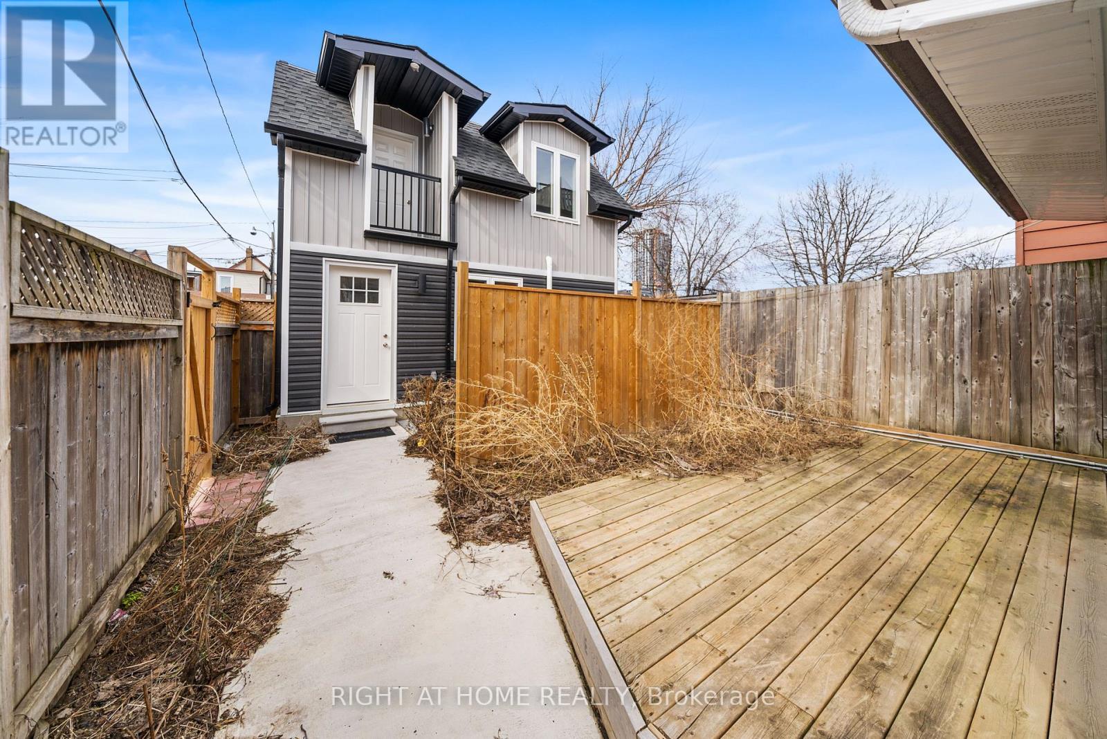 134 Millicent Street, Toronto, Ontario  M6H 1W4 - Photo 45 - W12440769