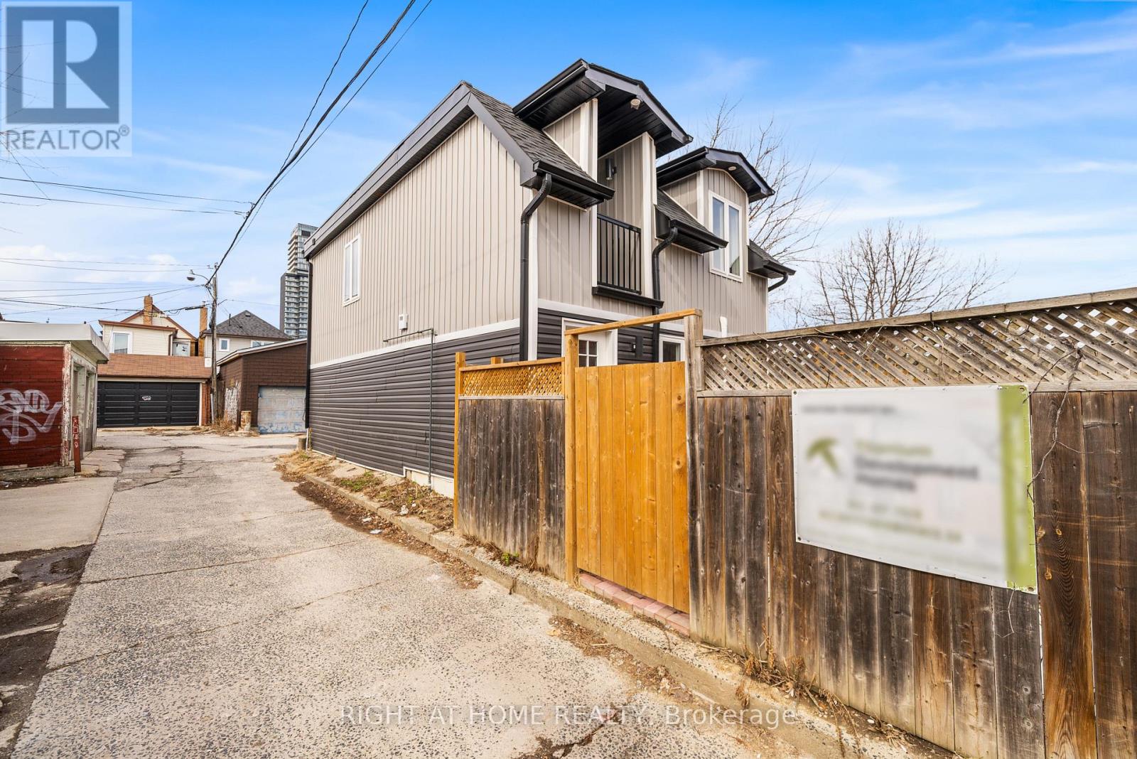 134 Millicent Street, Toronto, Ontario  M6H 1W4 - Photo 47 - W12440769