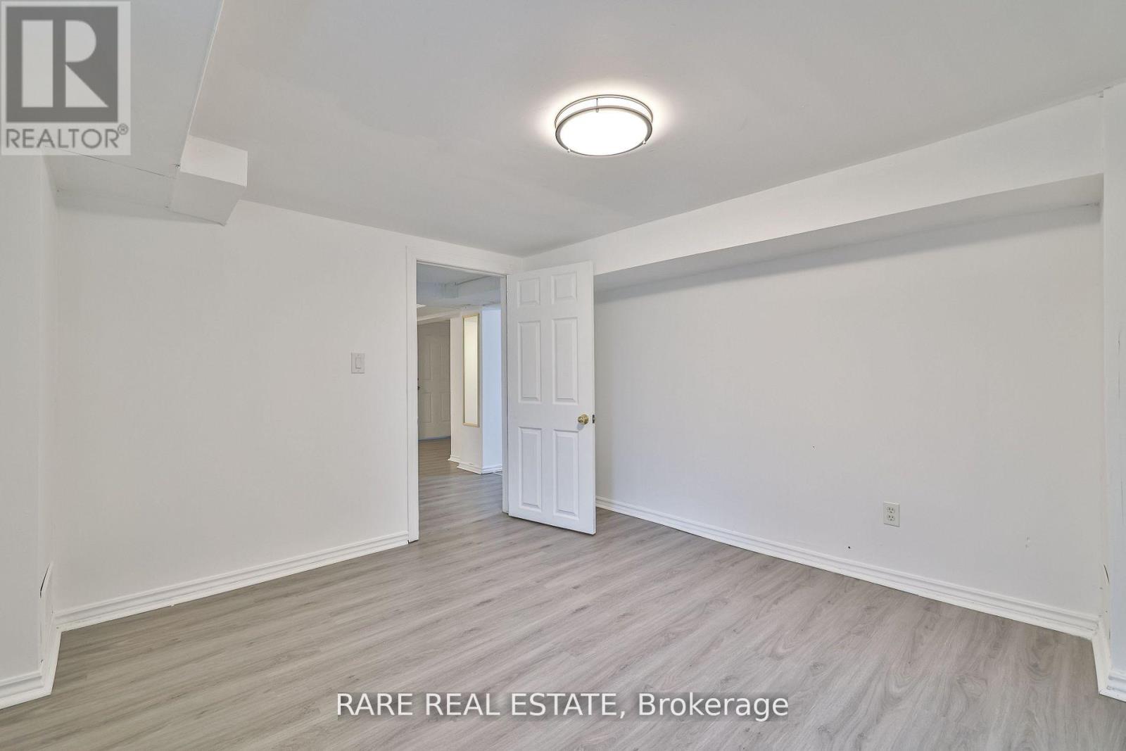 Basement - 627 Sheppard Avenue W, Toronto, Ontario  M3H 2S3 - Photo 5 - C12659510