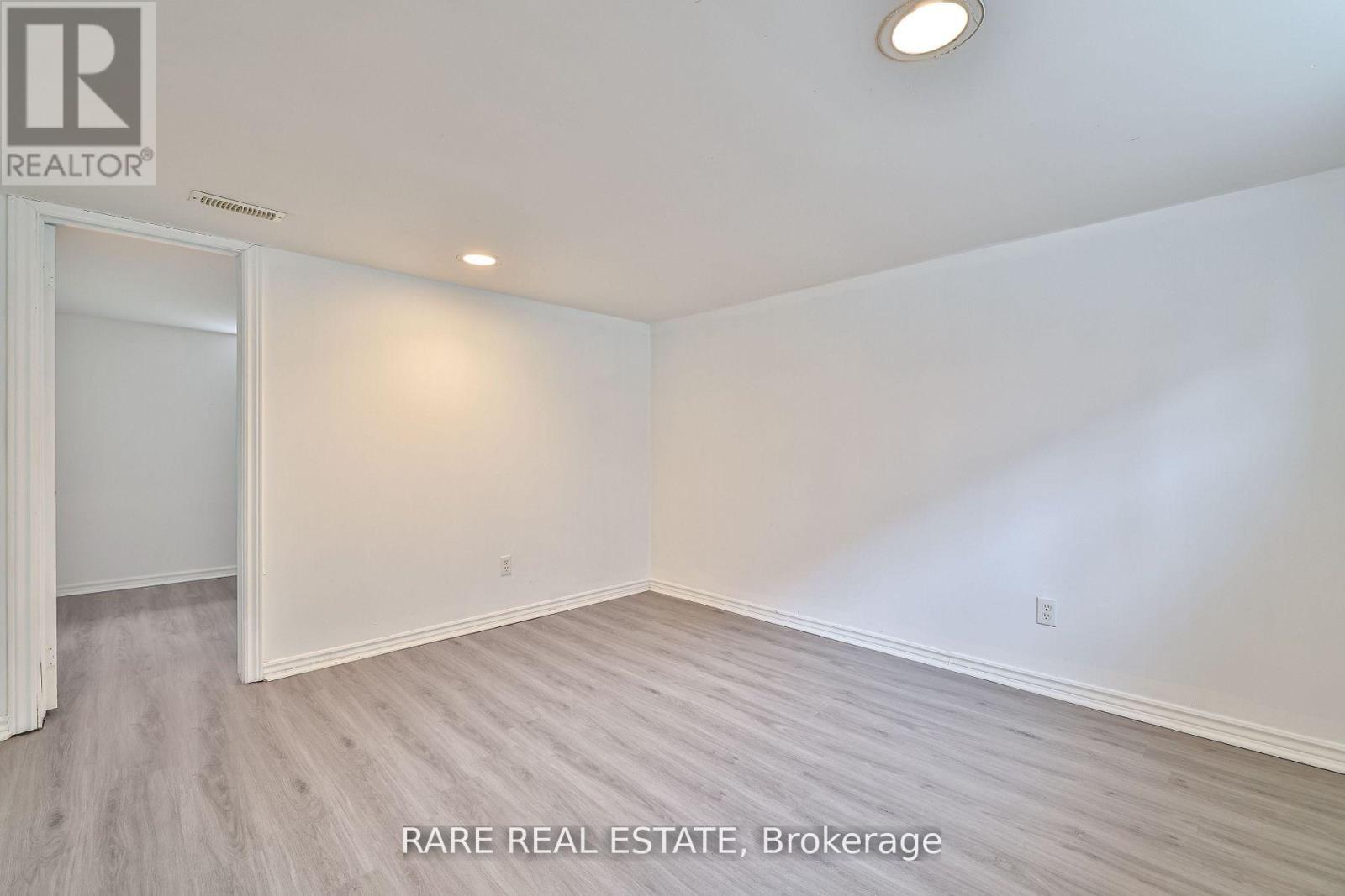 Basement - 627 Sheppard Avenue W, Toronto, Ontario  M3H 2S3 - Photo 9 - C12659510