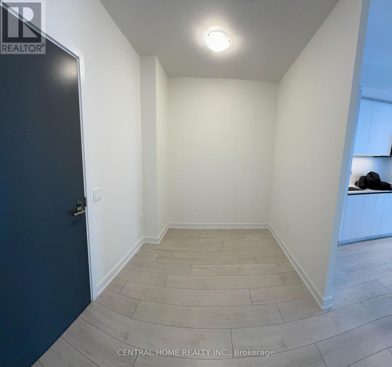 824 - 5858 Yonge Street, Toronto, Ontario  M2M 3T3 - Photo 2 - C12659526