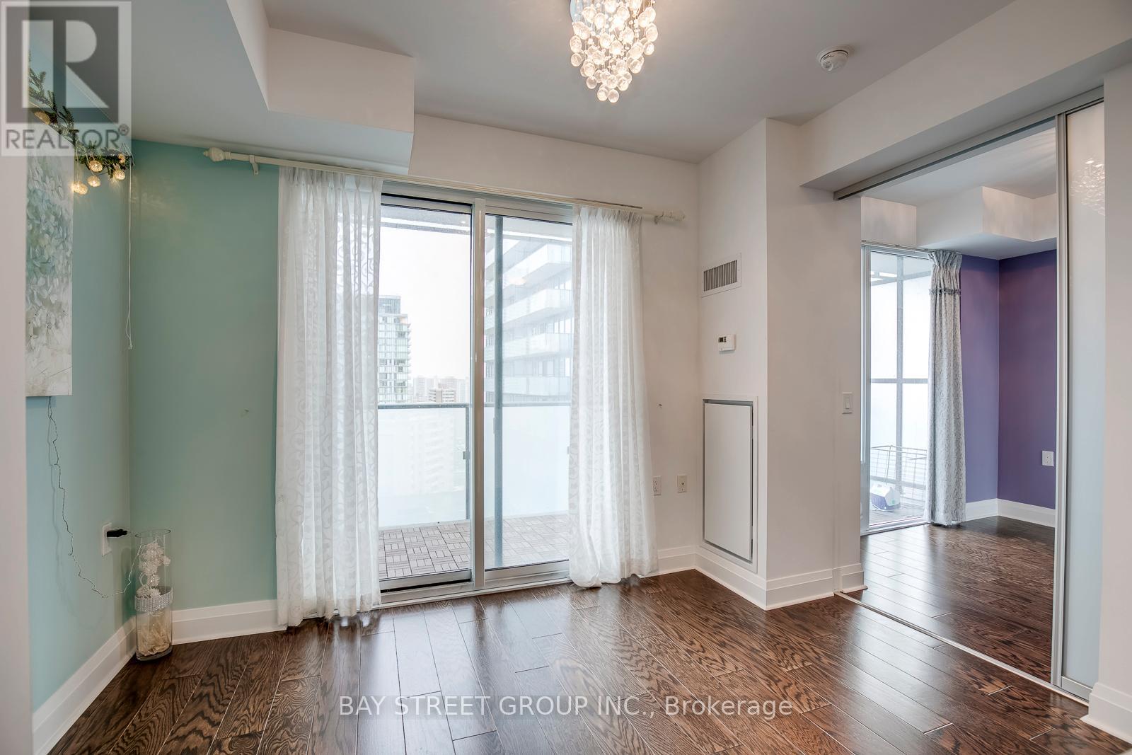 2711 - 65 St Mary Street, Toronto, Ontario  M5S 0A6 - Photo 14 - C12659546