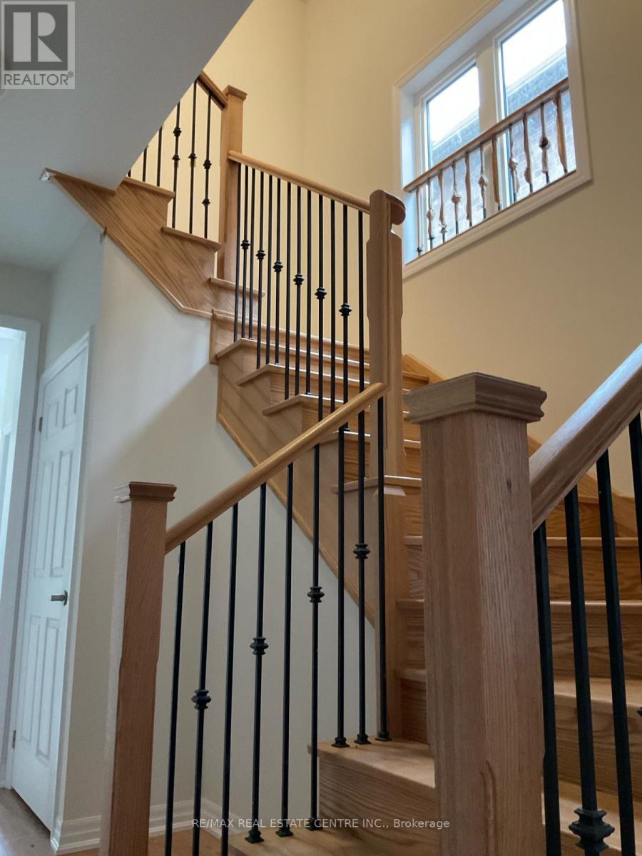 19 Northrop Avenue, Clarington, Ontario  L1B 1G9 - Photo 14 - E12659488