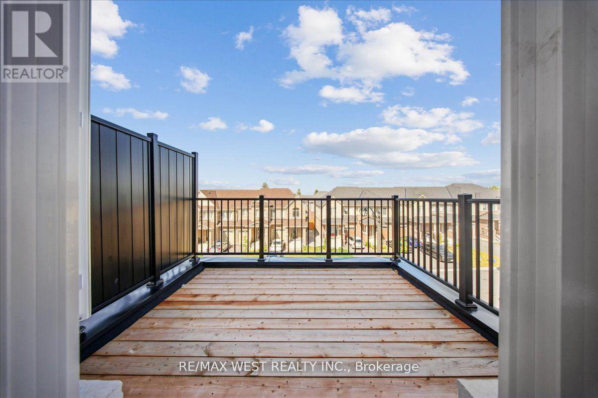 115 Air Dancer Crescent, Oshawa, Ontario  L1L 0V3 - Photo 8 - E12659504