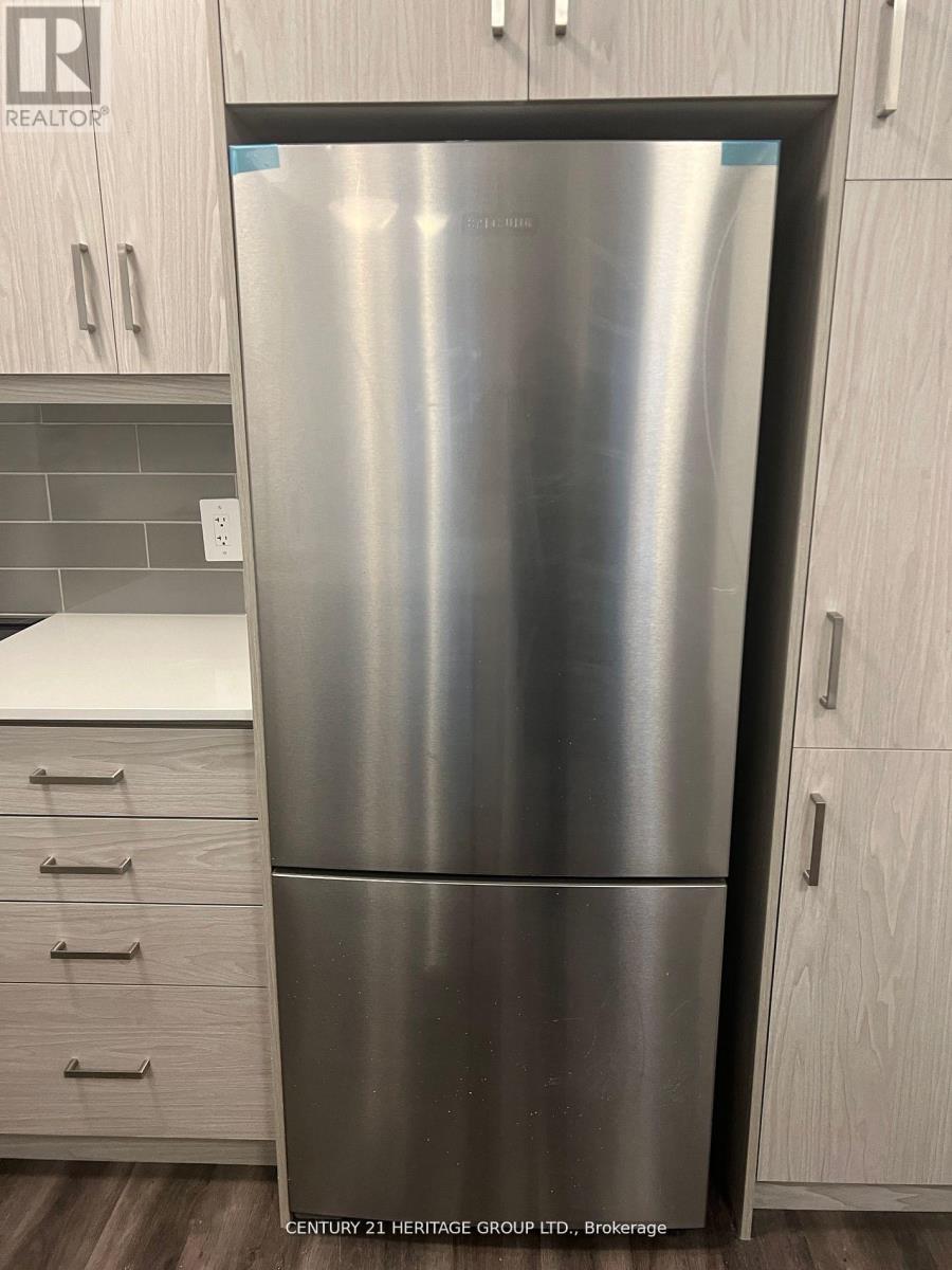 78 - 39 Honeycrisp Crescent, Vaughan (Concord), Ontario  L4K 0N6 - Photo 5 - N12659536