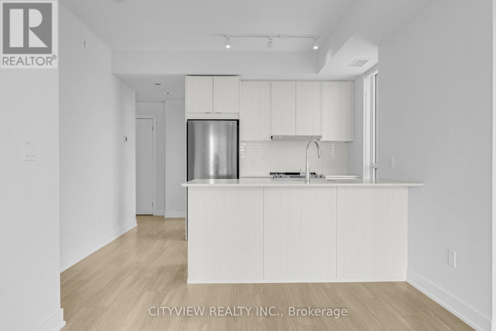 2406 - 4130 Parkside Village Drive, Mississauga (City Centre), Ontario  L5B 3M8 - Photo 16 - W12659524