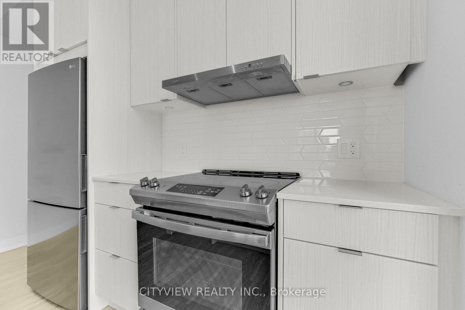 2406 - 4130 Parkside Village Drive, Mississauga (City Centre), Ontario  L5B 3M8 - Photo 19 - W12659524