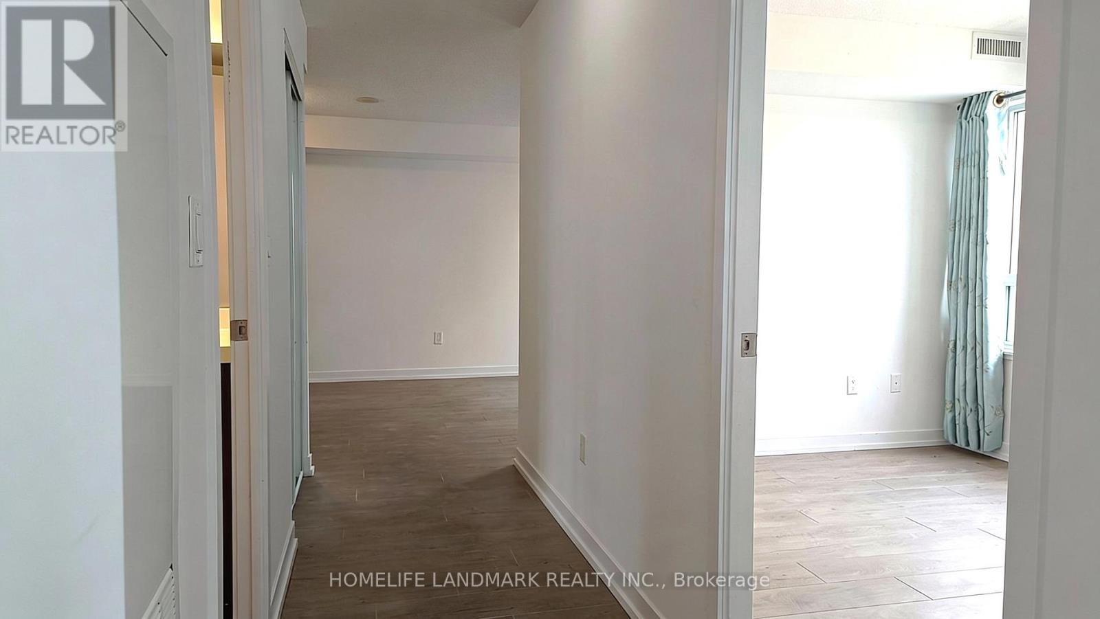 2601 - 1410 Dupont Street, Toronto, Ontario  M6H 0B6 - Photo 15 - W12659532