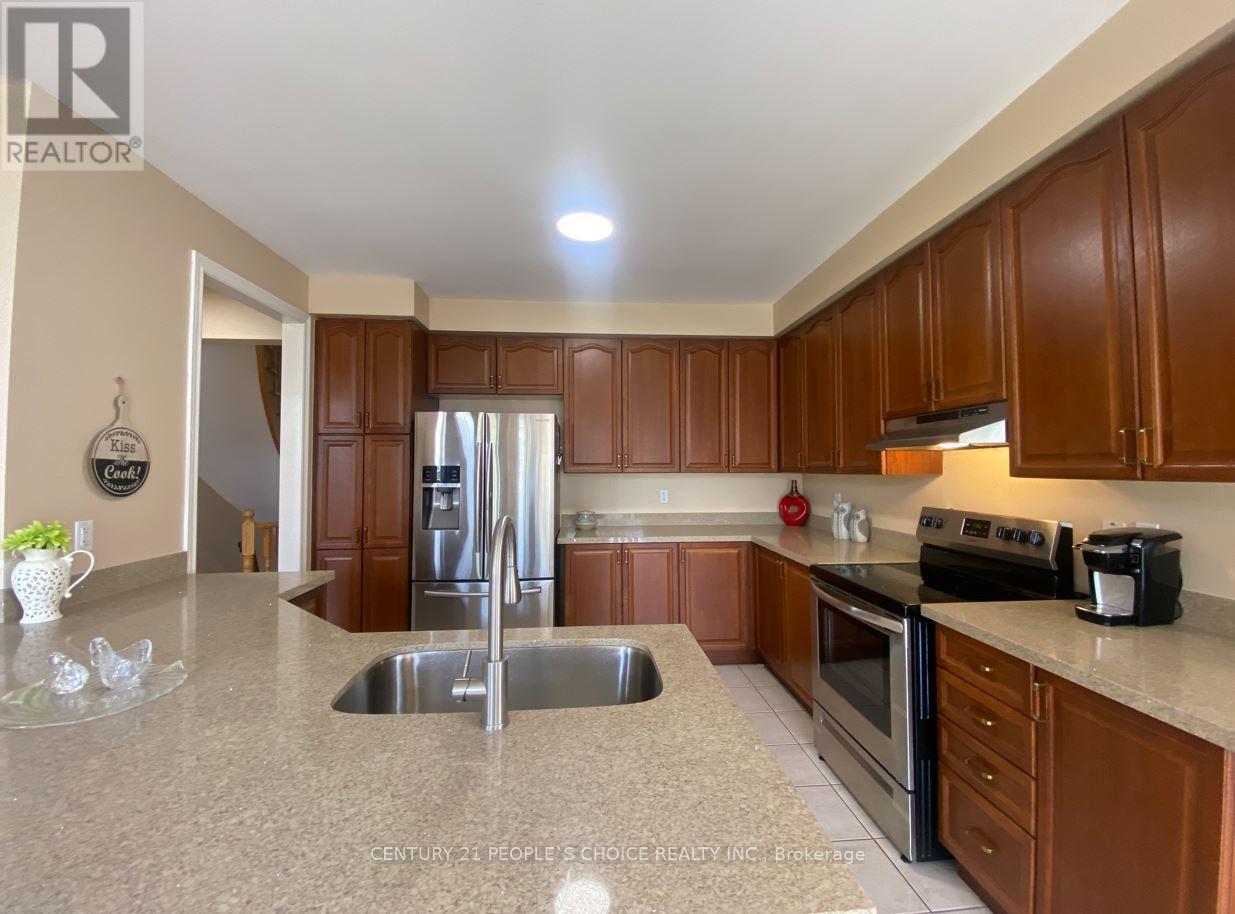 21 Trailside Walk, Brampton, Ontario  L6S 6J1 - Photo 23 - W12659548