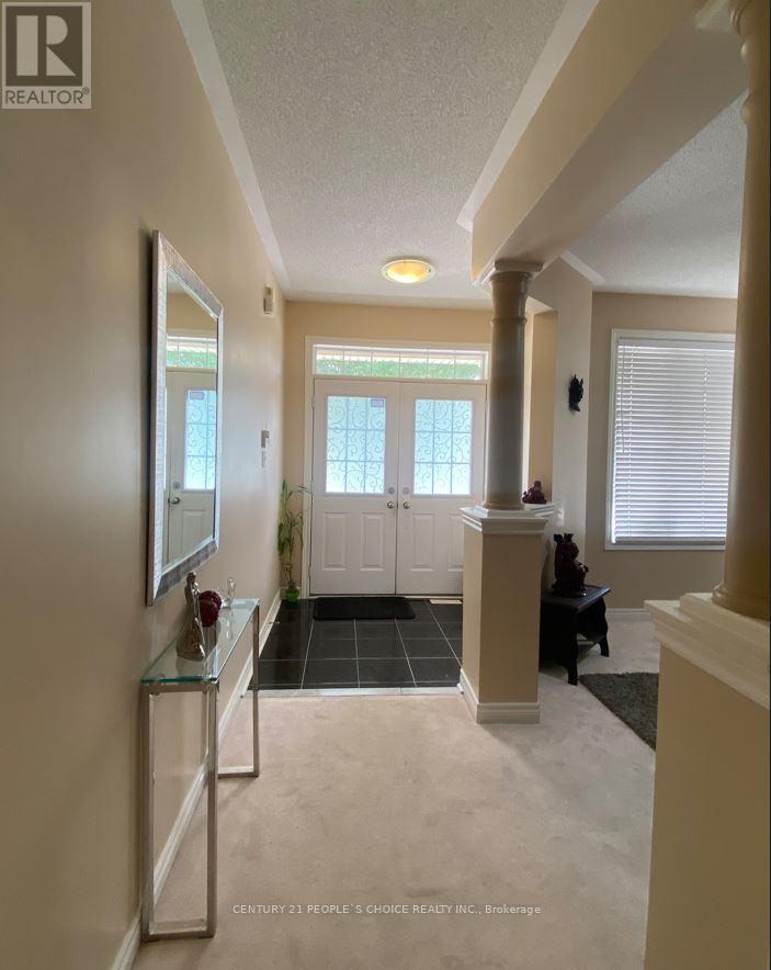 21 Trailside Walk, Brampton, Ontario  L6S 6J1 - Photo 7 - W12659548