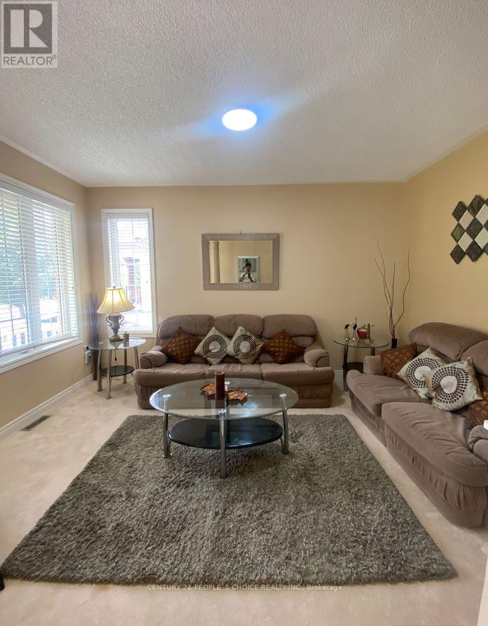 21 Trailside Walk, Brampton, Ontario  L6S 6J1 - Photo 8 - W12659548