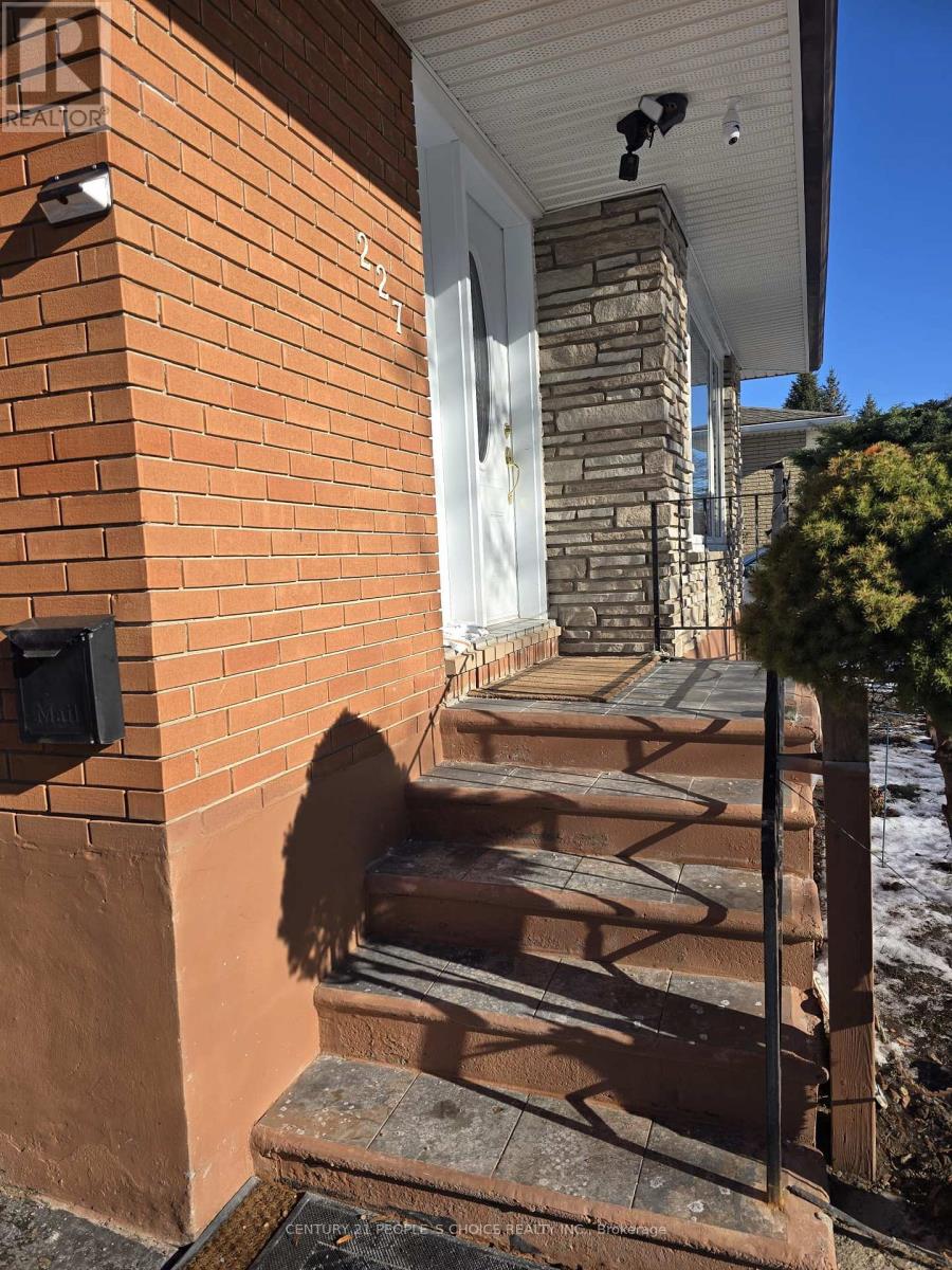 227 Winston Boulevard, Cambridge, Ontario  N3C 1M4 - Photo 6 - X12659542