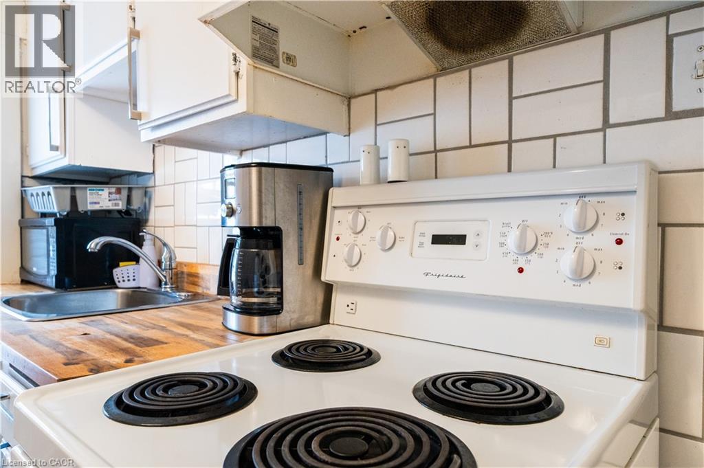 180 Weber Street E Unit# C, Kitchener, Ontario  N2H 1E4 - Photo 13 - 40792396