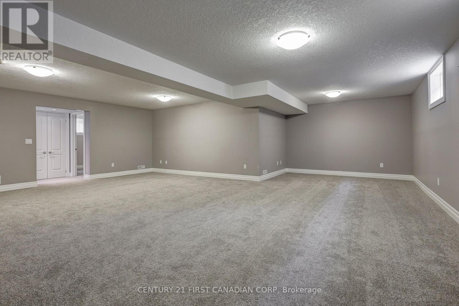 696 Bennett Crescent, Strathroy-Caradoc, Ontario  N0L 1W0 - Photo 46 - X12659596