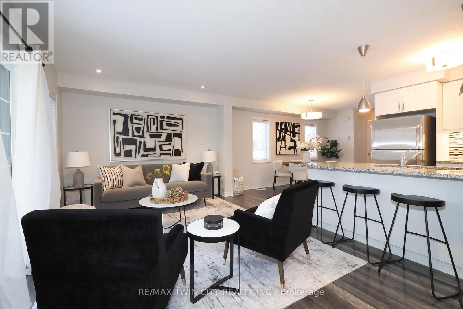 181 South Creek Drive, Kitchener, Ontario  N2P 0E1 - Photo 16 - X12478855