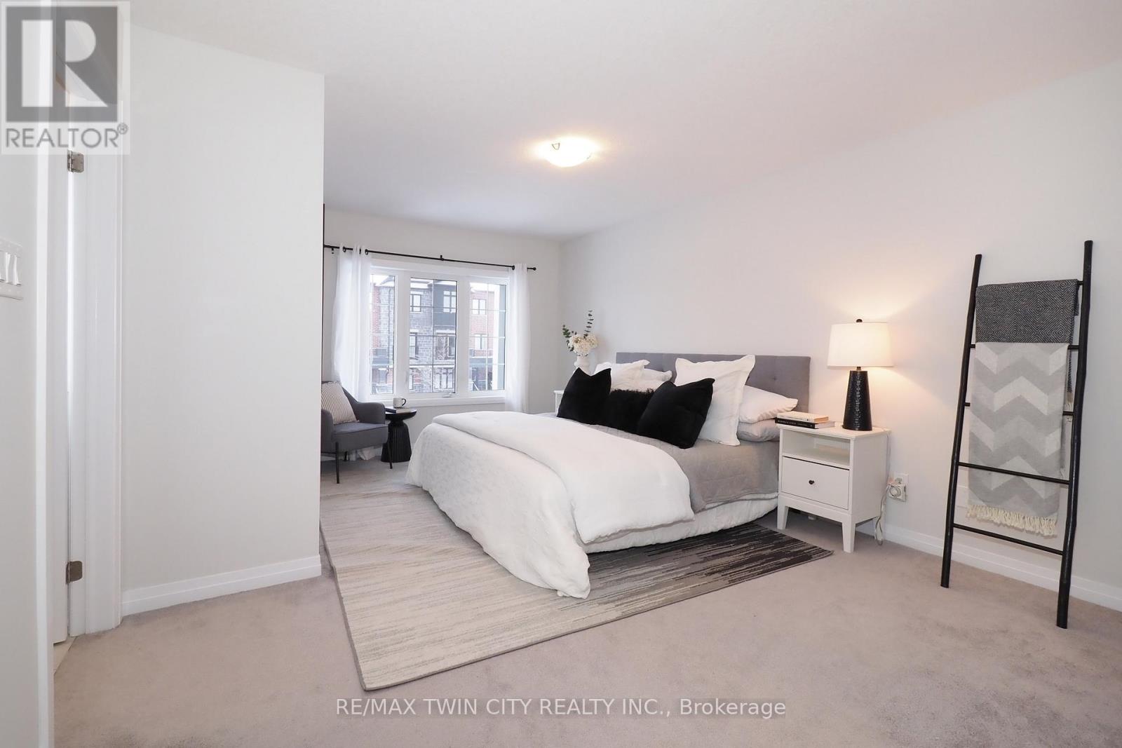 181 South Creek Drive, Kitchener, Ontario  N2P 0E1 - Photo 22 - X12478855