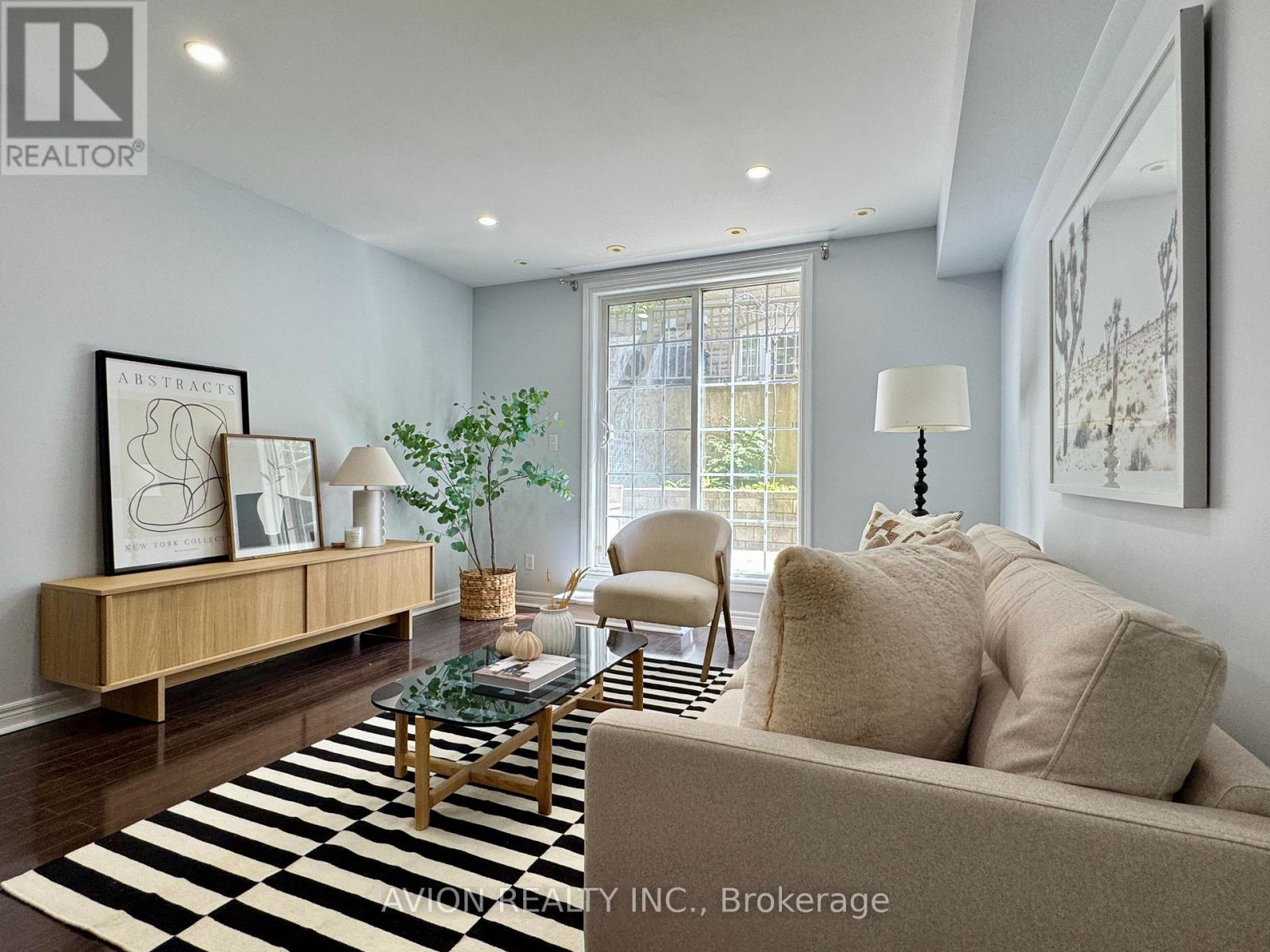 11 - 45 Cedarcroft Boulevard, Toronto, Ontario  M2R 3Y2 - Photo 3 - C12659588