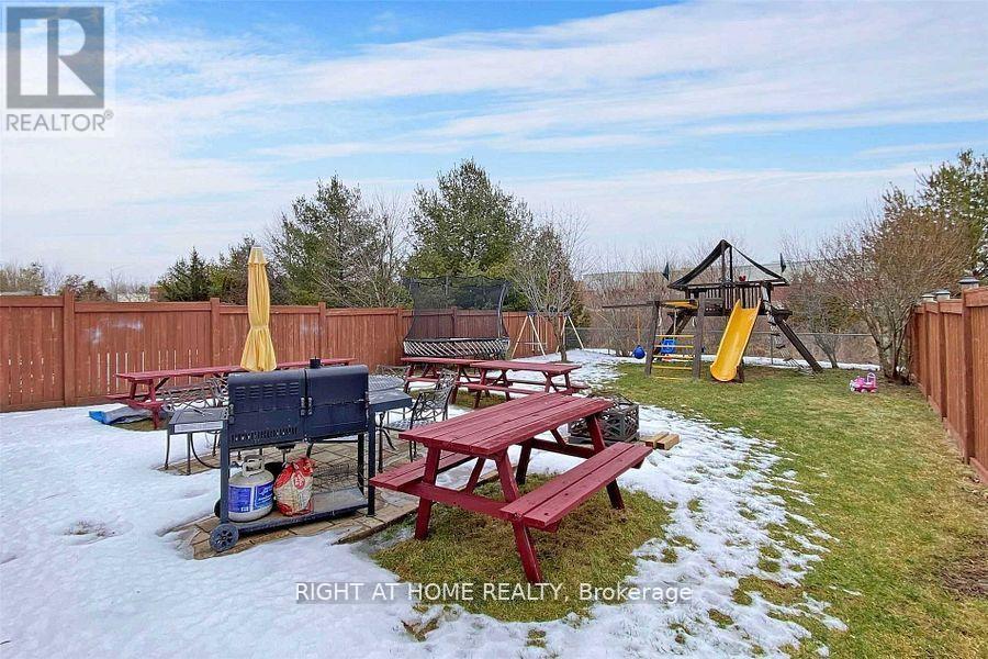 1269 Gina Street, Innisfil, Ontario  L9S 1T1 - Photo 29 - N12659590
