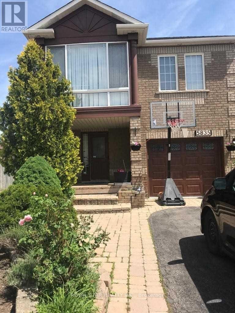 Upper - 5835 Chessman Court, Mississauga, Ontario  L5M 6P4 - Photo 1 - W12659562