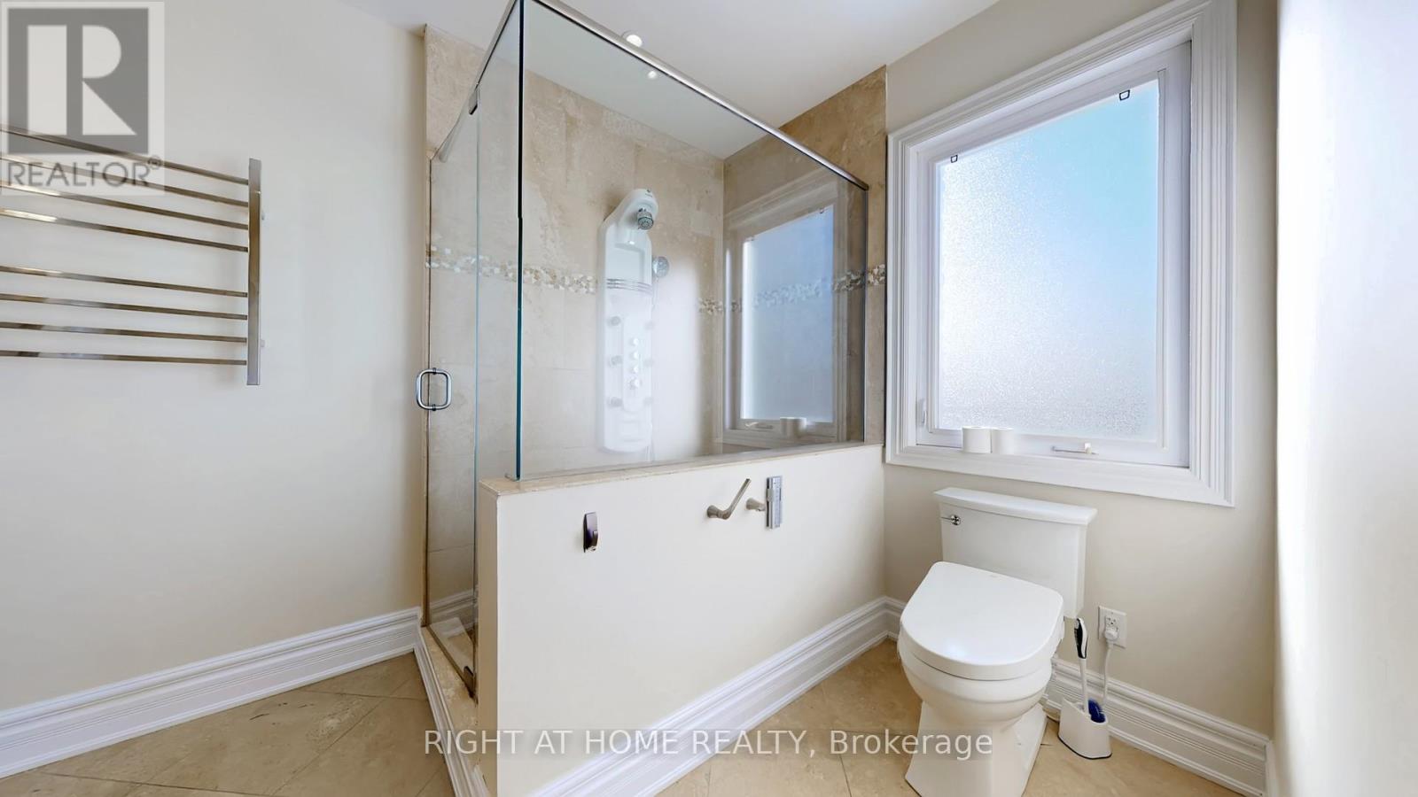 3414 Joan Drive, Mississauga, Ontario  L5B 1T5 - Photo 29 - W12659566