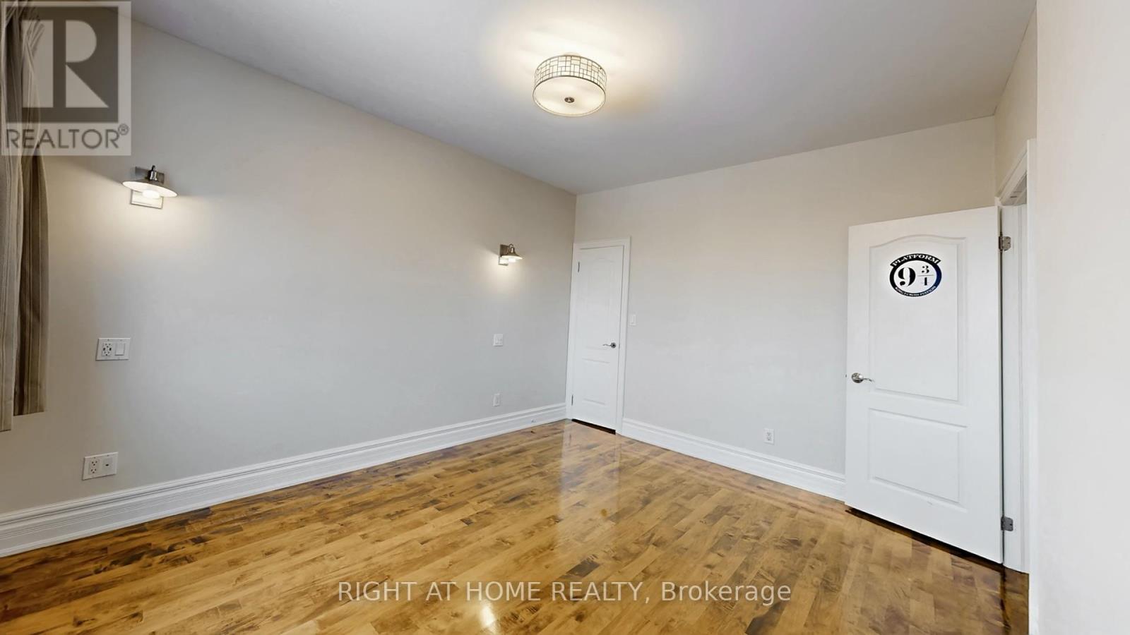 3414 Joan Drive, Mississauga, Ontario  L5B 1T5 - Photo 34 - W12659566