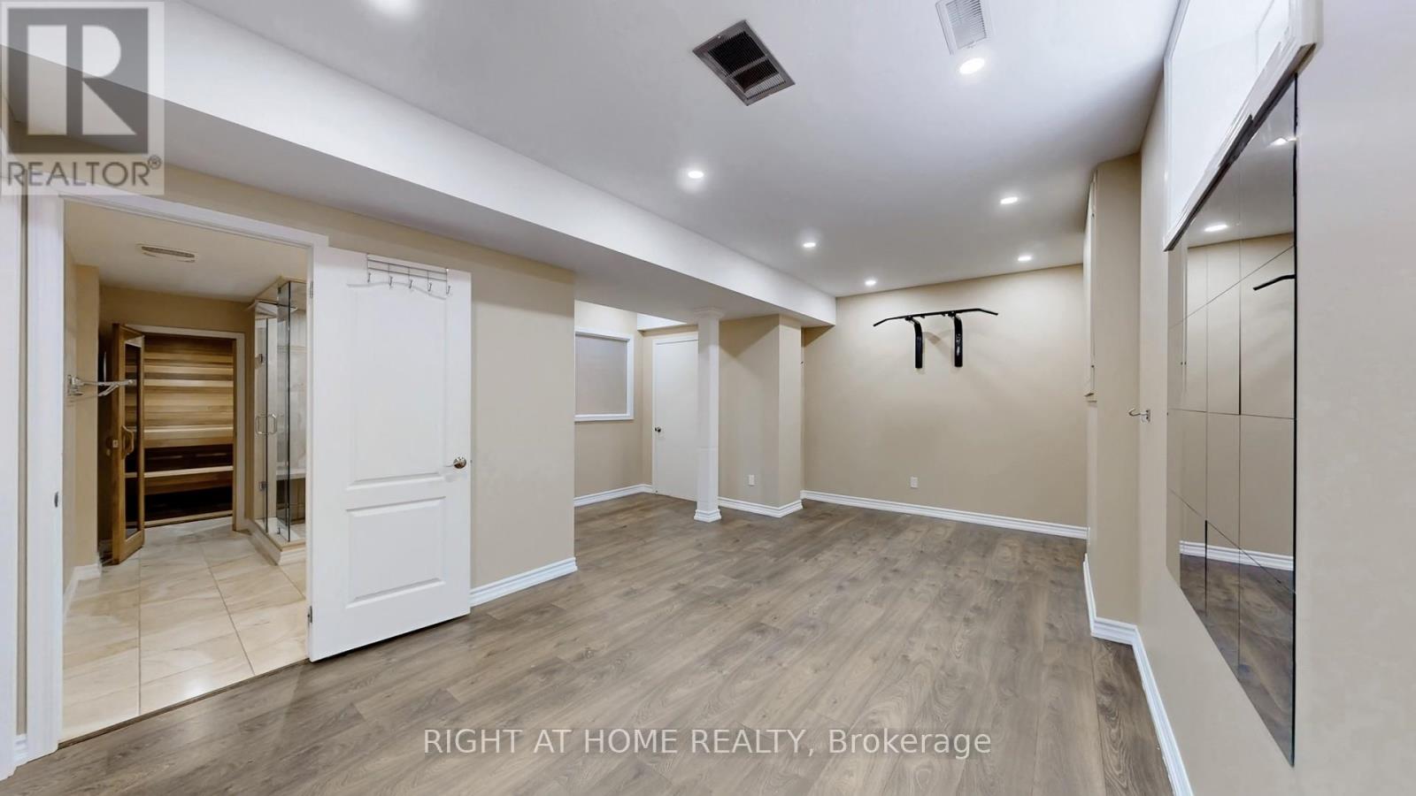 3414 Joan Drive, Mississauga, Ontario  L5B 1T5 - Photo 41 - W12659566