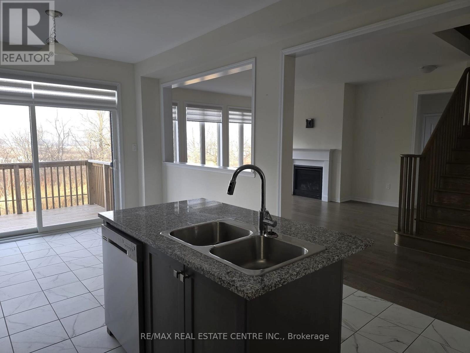 119 Cuesta Heights, Hamilton, Ontario  L8K 0M2 - Photo 8 - X12659578