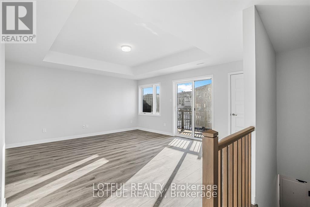 310 Parnian Private, Ottawa, Ontario  K2J 6H3 - Photo 5 - X12659614
