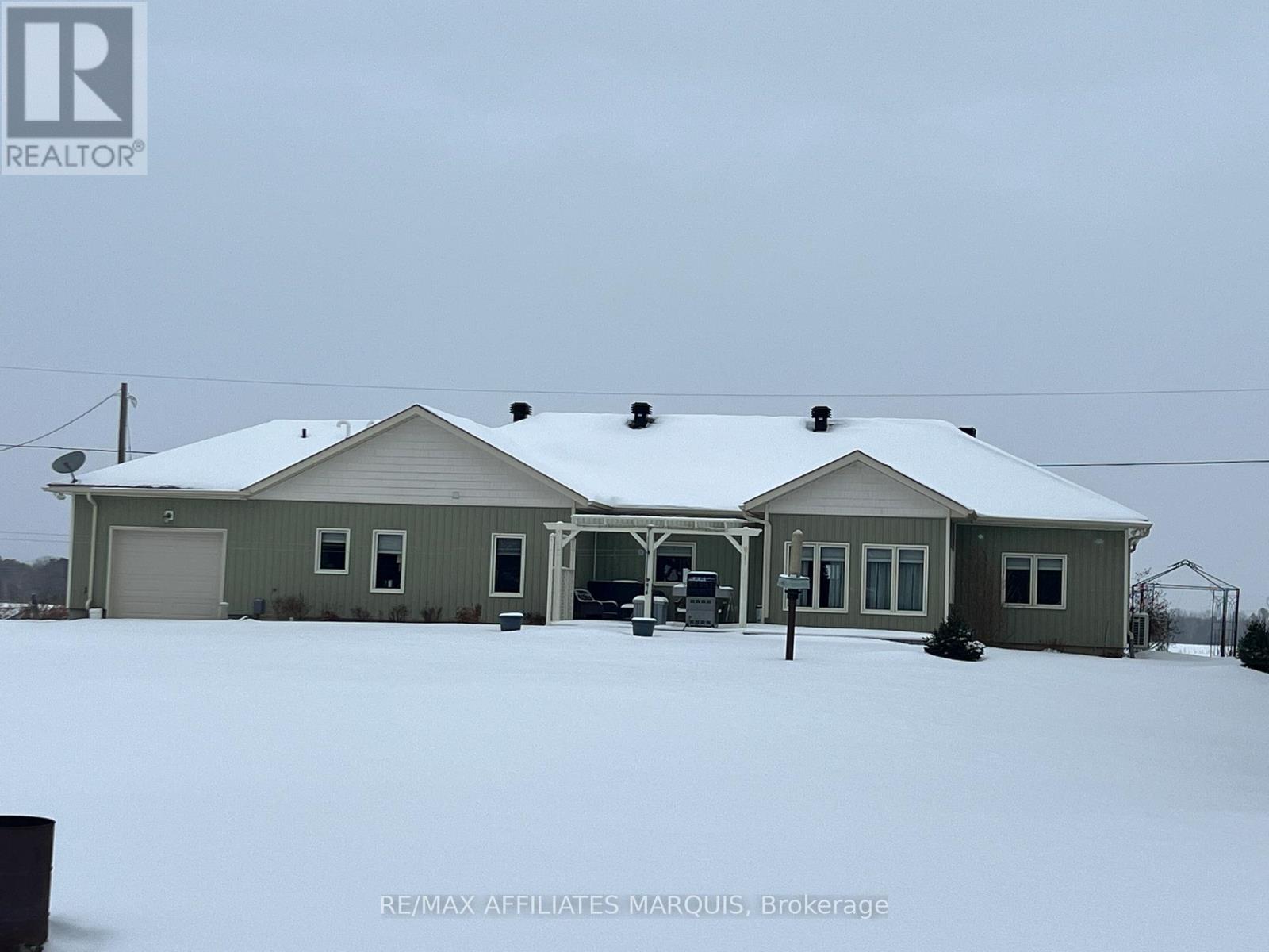 100 Summers Road, Rideau Lakes, Ontario  K0G 1E0 - Photo 2 - X12659630