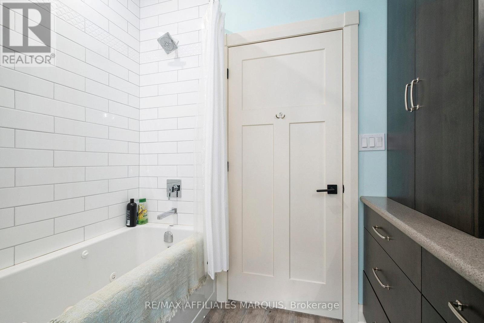 100 Summers Road, Rideau Lakes, Ontario  K0G 1E0 - Photo 41 - X12659630