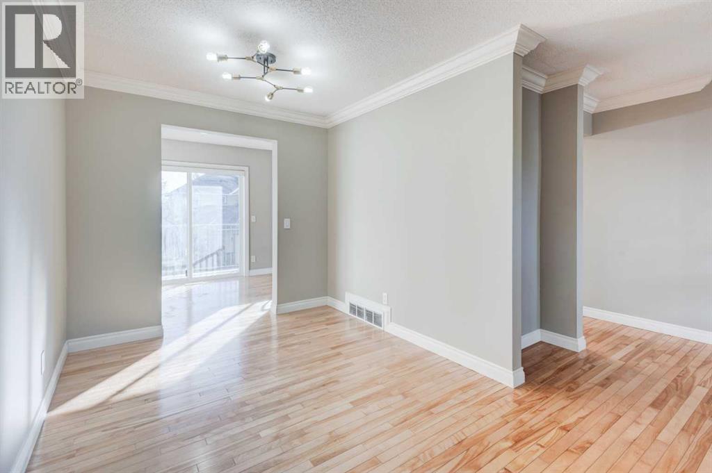 66 Cedarwood Lane Sw, Calgary, Alberta  T2W 6J3 - Photo 9 - A2265127