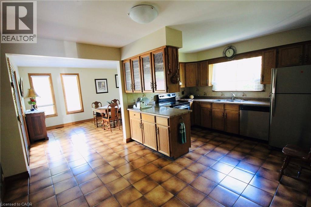 730 Garth Street, Hamilton, Ontario  L9C 4K3 - Photo 8 - 40790358