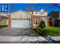 28 LONGBOW SQUARE, Toronto, Ontario