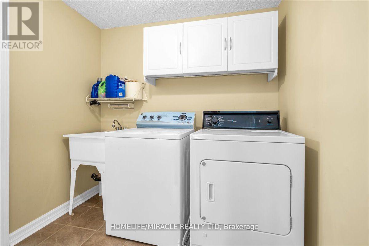 56 Fairmeadow Place, Whitby, Ontario  L1N 8W4 - Photo 23 - E12659650